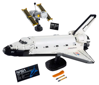 NASA Space Shuttle Discovery